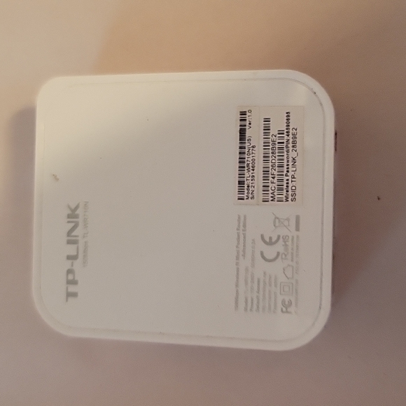 TP-Link TP-WR710N Mini Pocket Size wifi router - Picture 3 of 3